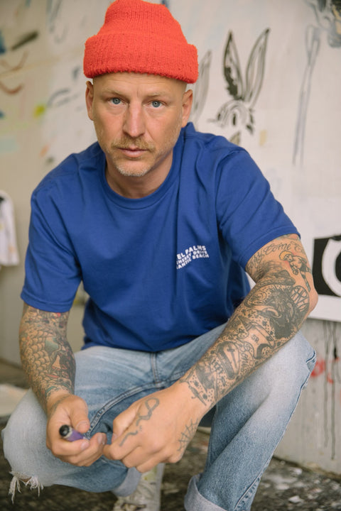 CORNER SUITE TEE