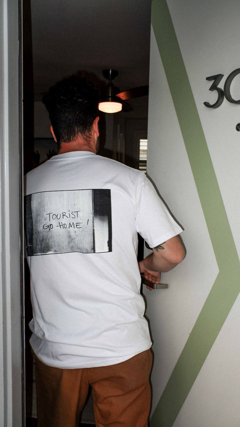TOURIST GO HOME TEE